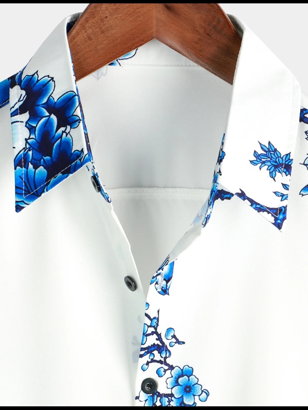 Men's White & Blue Floral Short-Sleeve Button-Down Shirt Size 2XL - Picture 3 of 4